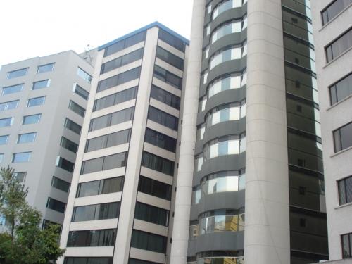 725 METROS DE OFICINAS EN LA CAROLINA
