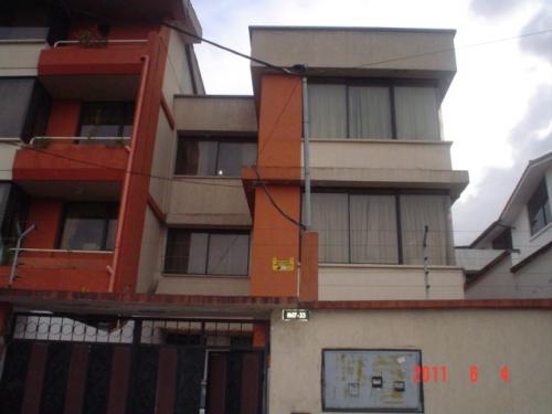 VENDO CASA EN EL PINAR 
