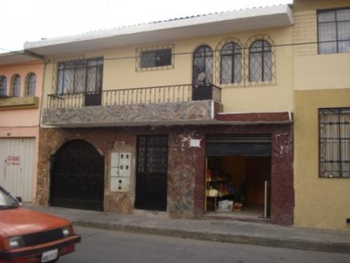 SE VENDE CASA CENTRO HISTORICO DE LA CIUDAD VISITE:casasencuencaecuador