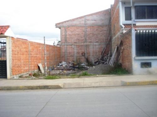 cod: 35674  -- MJN CONSTRUCCIONES VENDE SITIO COMERCIAL EN LA AV. DEL TEJAR FULL OBRAS