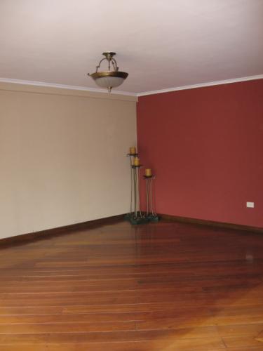 De venta departamento de Jardines del Batán