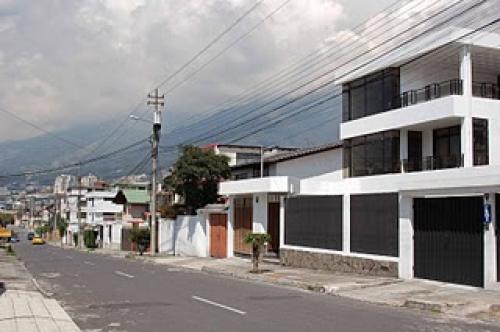 ARRIENDO DE CASA SECTOR JIPIJAPA