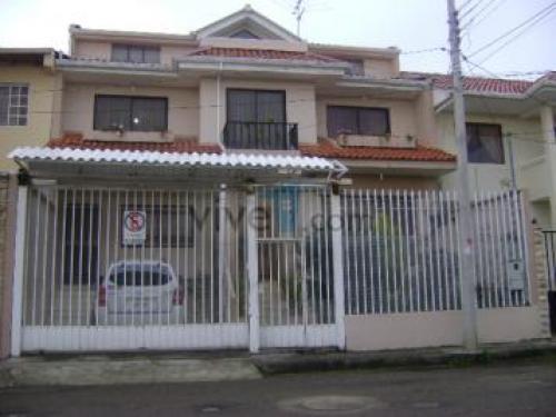 E-30681-VENDE CASA EN EL CEBOLLAR