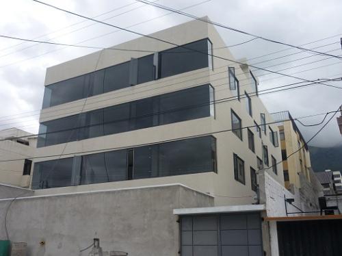 Departamentos 2 dormitorios, estudio, 2 parqueaderos, Unión Nacional