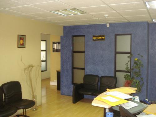 LINDAS OFICINAS DE 242 METROS EN LA 12 DE OCTUBRE