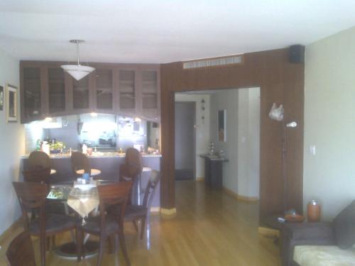 DEPARTAMENTO AMOBLADO EN TORRES DEL HILTON COLON EN ALQUILER
