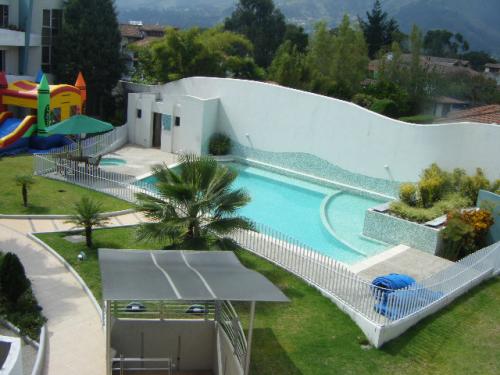 EN VENTA LINDO DEPARTAMENTO EN TUMBACO EXC, UBICACION