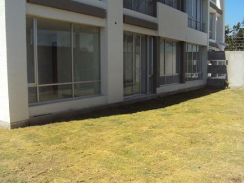 VENTA DEPARTAMENTO 3 DORMITORIOS Y JARDÍN DE 134M2 EN TUMBACO
