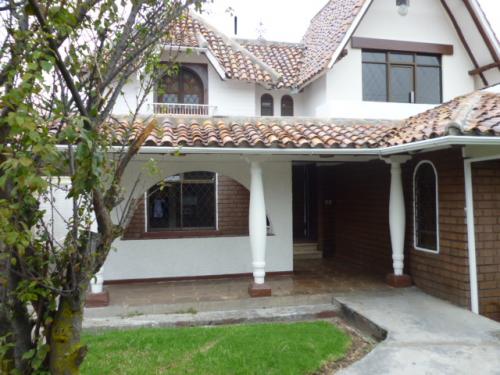 Arriendo Villa Sector el Estadio
