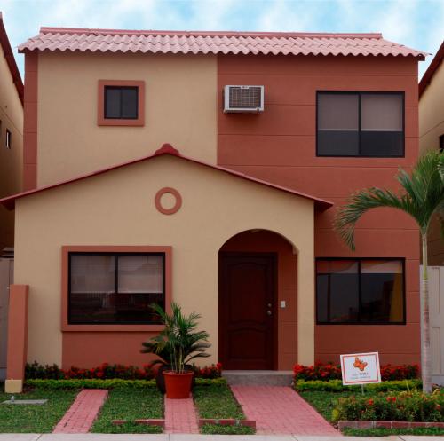 alquiler de villa o casa en doral de villaclub