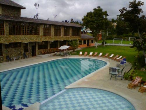 Hosteria en venta oportunidad unica hermosos paisajes y con clientela fija