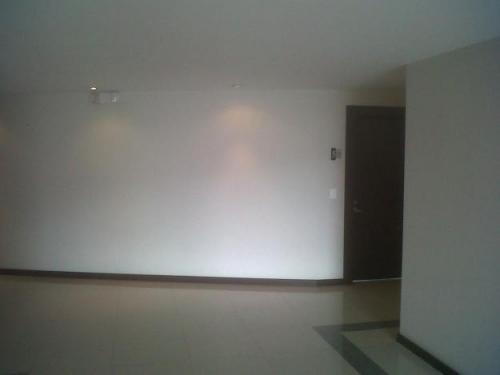VENDO OFICINA EN EL FORTUNE PLAZA