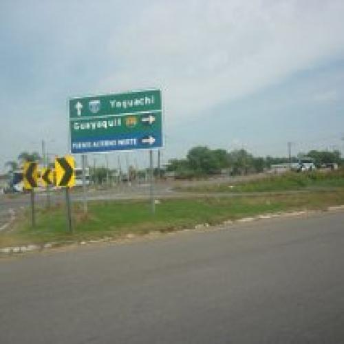 EN YAGUACHI, ECUADOR VENDO 5.47 HECTAREAS USD$ 100.000 CASH.