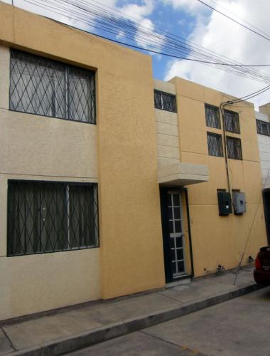 VIA A MARIANITAS, CONJUNTO EL ALMENDRO, CASA DE 2 PLANTAS, DE OPORTUNIDAD A UN PRECIO DE $39.500 INMOBILIARIA CONEXION: 2353-232, 097-592747