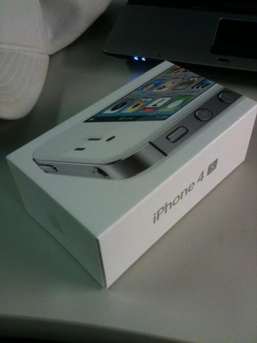 Venta Apple iPhone 4S 64GB Unlocked Y Samsung Galaxy S2 i9100