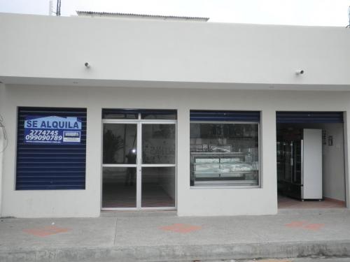 Local Comercial a una cuadra del Malecón