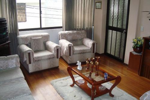 CASA BIEN FUNCIONAL VENDO EN SOLANDA QUITO 