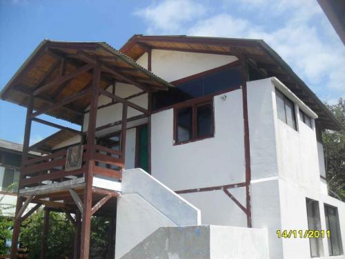 Casa en el filo de la playa de Castelnovo -Atacames