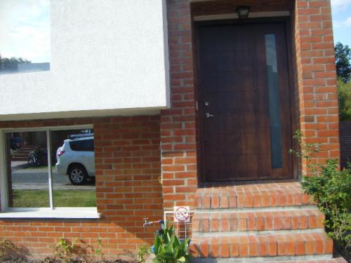 RENTA LINDA CASA CONJ, CERRADO, CUMBAYA, BUENA UBICACION
