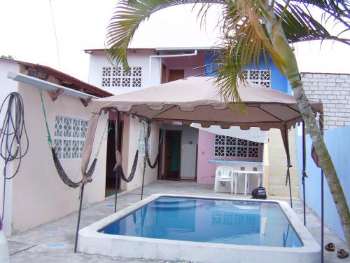 Alquilo o Vendo casa con piscina en la playa de Tonsupa
