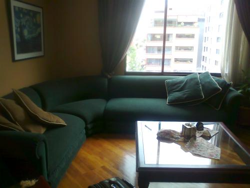 Departamento amoblado, 2 dormitorios, Mariela Dávila, 0984252057