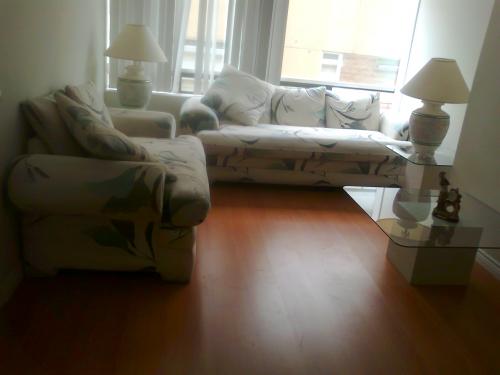 Departamento amoblado, 2 dormitorios, $800, Mariela Dávila, 0984252057