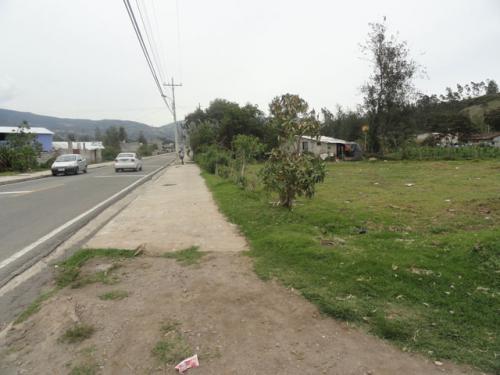 VENDO LINDO TERRENO EN OTAVALO - ESPEJO