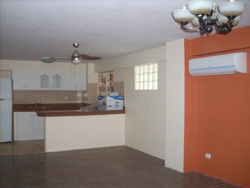 DEPARTAMENTO HERMOSO  Y ELEGANTE VENDO EN SALINAS