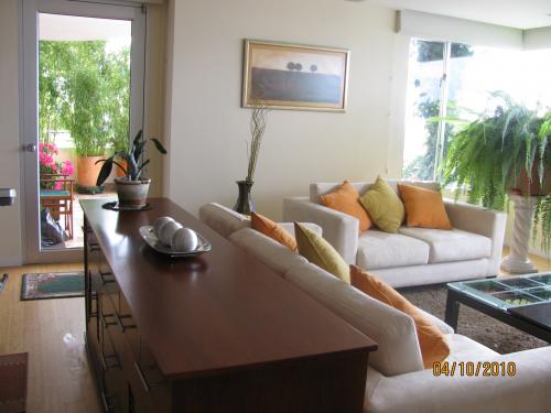 Arriendo Lujoso Dpto. Alta Vista / Sierra del Moral 200m2