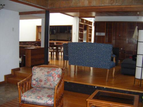 EN QUITO RENTA CASA AMOBLADA, 2 DORMITORIOS