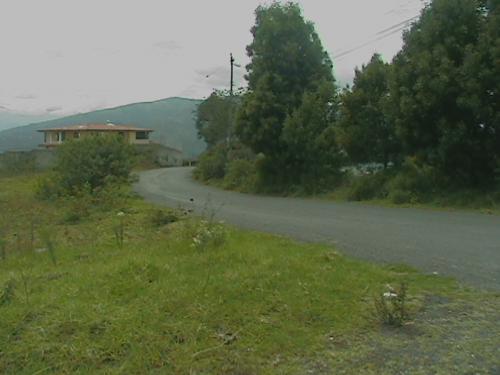Vendo Lote En San Juan de Cumbaya / Yanazarapata 975m2