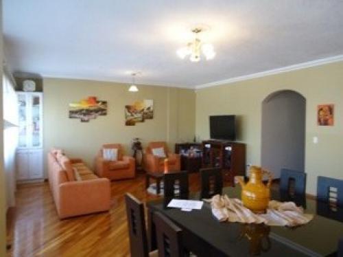 Departamento de Lujo, 180m2, Valle De Los Chillos, Sector El Triángulo