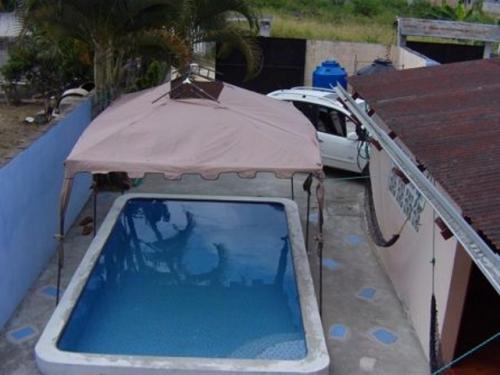 ALQUILO EN LA PLAYA CASA CON PISCINA EN TONSUPA