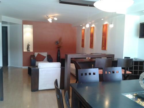 Lindo departamento de arriendo FULL -AMOBLADO,  Rep. Del Salvador, 120 mts, USD. 1.330