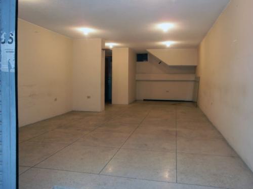 ARRIENDO, LOCAL EN COTOCOLLAO, SECTOR NORTE DE QUITO $150 LLÁMENOS: 2353-232, 0997-592747