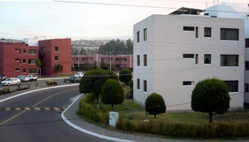 CONJUNTO EQUINOCCIAL, SAN ANTONIO DE PICHINCHA, DEPARTAMENTO 3 DORMITORIOS $25.000 INMOBILIARIA CONEXION: 2353-232, 0997-592747
