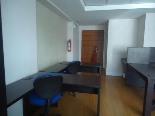 RENTO HERMOSA OFICINA EDIFICIO RENAZZO PLAZA