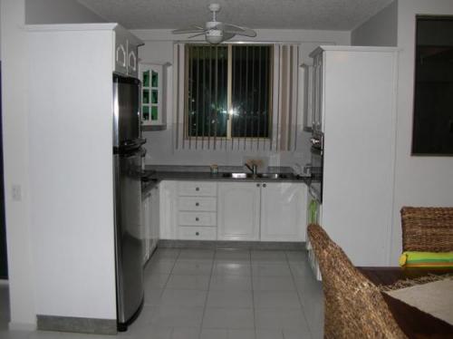 DEPARTAMENTO EN VENTA EN ESMERALDAS - CASTELNOVO 