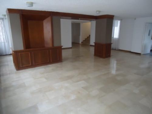 VENDO ELEGANTE DEPARTAMENTO CERCA DEL CENTRO COMERCIAL  EL BOSQUE  