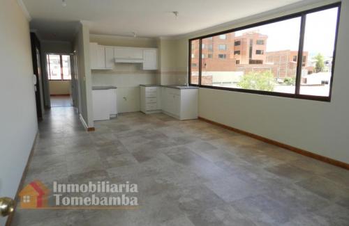 Se vende departamento en Cuenca sector La Italiana en la Av. Solano