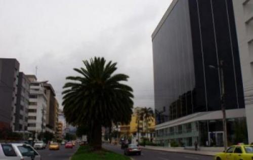 VENDO HERMOSA OFICINA EDIFICIO FORTUNE PLAZA 37M