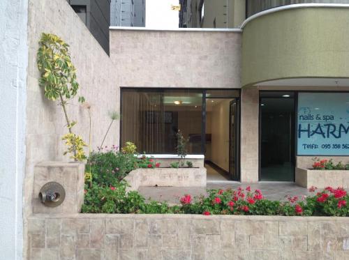 LOCAL COMERCIAL EN VENTA BIEN UBICADO 47000USD