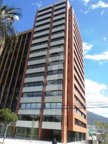 Vendo oficina por estrenar - Sector 12 de Octubre