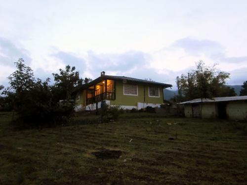 TERRENO TABABELA 2.940M2 CON CASA DE1 PLANTA 80M2 $180.000 INMOBILIARIA CONEXION: 2353232, 0997592747