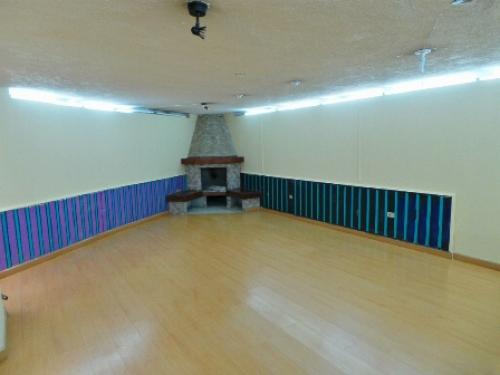 CASA DE 360M2 EN LA CAROLINA PARA OFICINAS