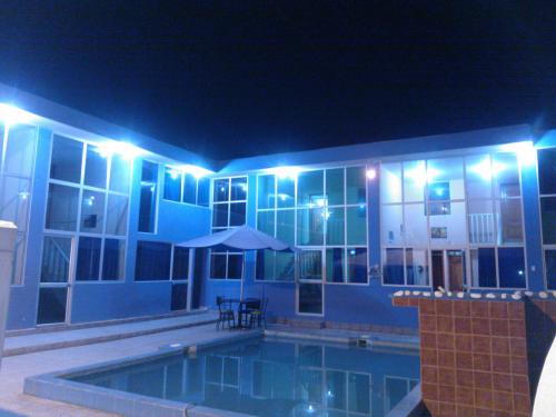 DE OPORTUNIDAD VENTA HOTEL / DEPARTAMENTOS EN LA PLAYA DE ATACAMES