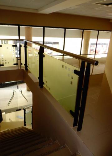 OFICINAS/LOCAL COMERCIAL EN ALQUILER SAMBORONDON