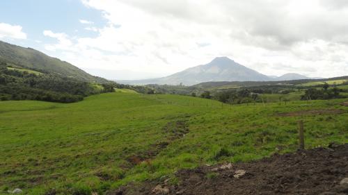 Hermosa hacienda en venta de 57 hectareas en Otavalo
