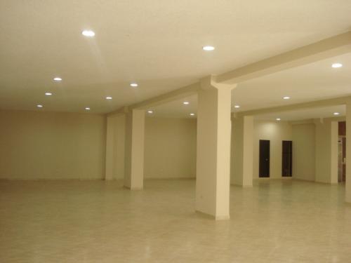 OFICINAS  O LOCAL DE 1390M2  DE LUJO SUPER LUJO