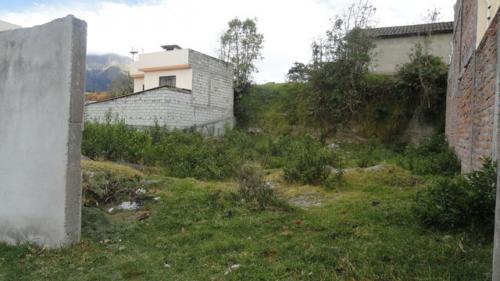 VENDO TERRENO DE 329 METROS EN OTAVALO